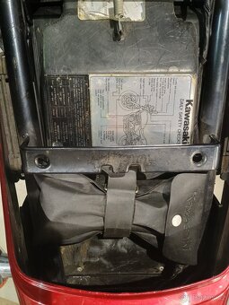 Kawasaki ZR 550 Zephyr 5000 km - 6