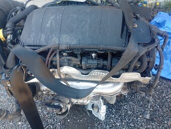 PEUGEOT, CITROEN MOTOR 2,0HDI EURO 5, RH02, , RHD,  AHZ - 6