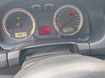 VW Bora 1.9tdi 74kw - 6