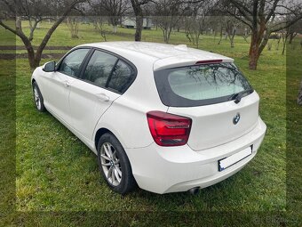 BMW 116i 100kw 2013 bílá + světlý interiér - 6
