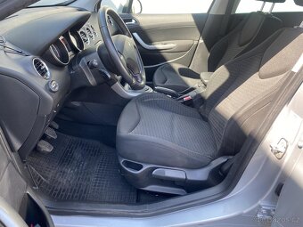 Peugeot 308 1.6 VTi , 88 kW benzín, 2010 - 6