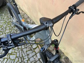 Focus Thron 6.8 velikost L 29´´ - 6