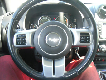 Jeep Compass - 6