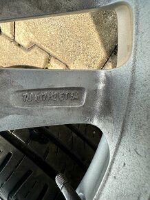 Kompletní alu VW Golf 5x112r17+225/45r17 letní - 6