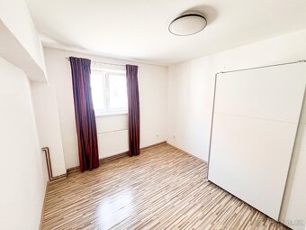 Pronájem bytu 4+1 77 m2, Zelenářská ulice Znojmo - 6