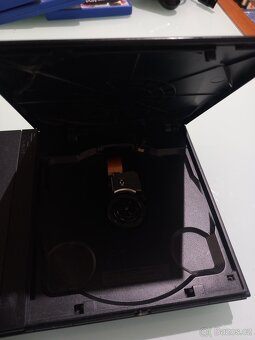 PlayStation 2 + příslušenství - 6