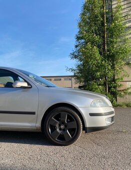 Škoda Octavia 2 1.9tdi 77kw - 6