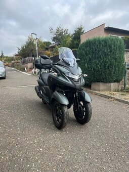 Maxi skútr Yamaha Tricity 300 - 6
