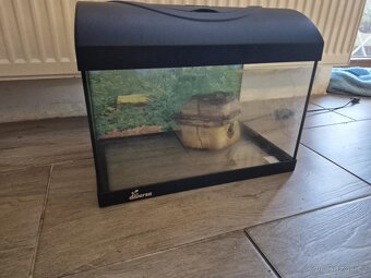 Prodám akvárko 30 li - 6