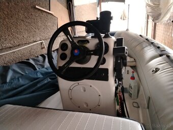 Motorový člun - 6