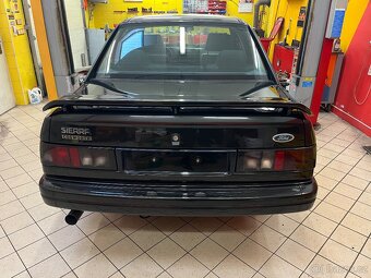 Ford Sierra Cosworth 4x4 Sapphire - 6