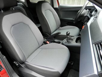 Seat Arona 1.0 TGI G-TEC 66 kW perfektní stav, 1. majitelka - 6