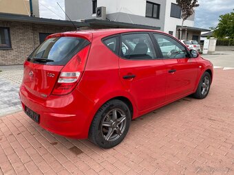 Hyundai i30 1.6 CRDI, r.v. 7/2008, klima, ALU kola, nová STK - 6