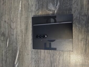 Samsung Fold 4 - 6