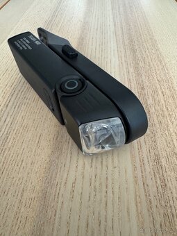 Prodám nový Canyon FLASH 800 GEAR GROOVE Frontlight Set - 6
