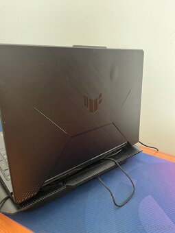 herní notebook Asus Tuf Gaming - 6