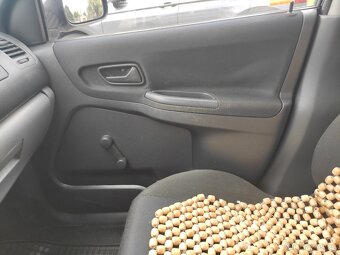Suzuki Ignis 1.3 69kW, r.v. 2004 - 6