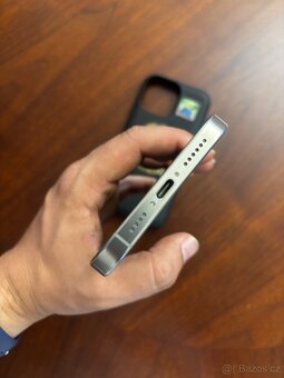 iPhone 16 Pro Max 256gb Quadlock case, Titan, záruka - 6