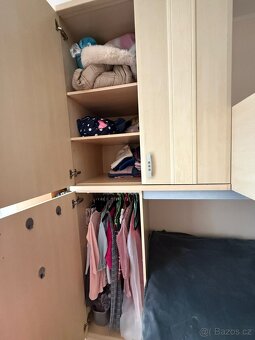 Dětská patrová postel se šatní skříní, včetně matrací - 6