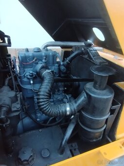 Prodám Vzv destu nosnost 2.5t - 6