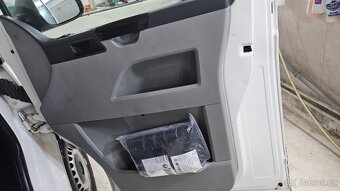 Prodám VW transportér T5 2.0tdi 75kw 2013 - 6