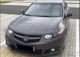 Honda Accord 2.2l iDTEC EXECUTIVE / Výkon: 132 kW (179 koní) - 6