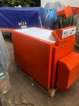 Prodám kotel na olej 63 Kw - 6