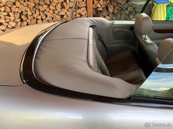 Prodám Chrysler Sebring 2,7 LXi Benzín Kabrio r.v. 2002 - 6
