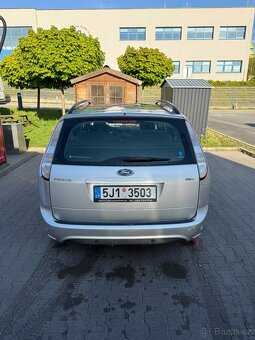 Ford Focus 2010 - 6