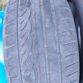 Dunlop 225/50 R17 94w - 6