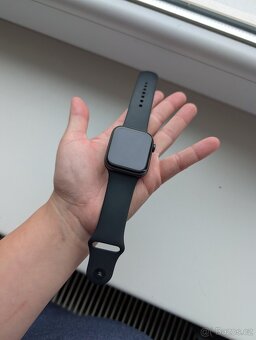 Apple iPhone 12 64GB a Apple Watch 6 GPS+Cell, 44mm Space Gr - 6