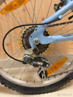 Author Cosmic 20 - 6