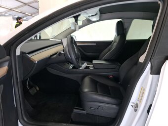 Tesla Model Y AWD Long Range - 1854 - 6