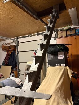 Prodám kovové schody - 6