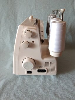 Merrylock Mk 3050 CL - 6