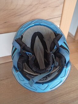Cyklistická přilba a přilba Giro - 6