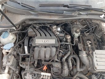ND VW Golf 5 1.6 benzín - 6