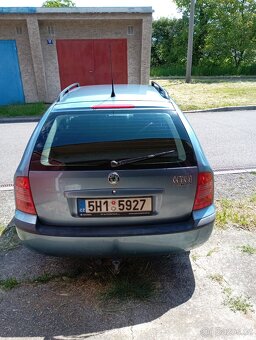 Škoda Octavia combi 1.9 / 74 kw - 6