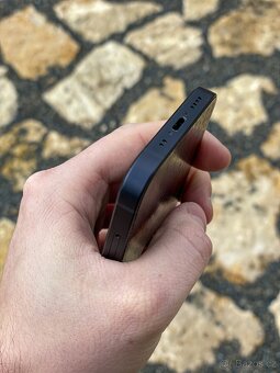 iPhone 12 Mini 256 GB - černý - 6