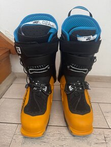 SALOMON MTN Explore W - 6