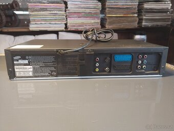 Samsung DVD-V6700 stolní VHS rekordér a přehrávač DVD, SVCD, - 6