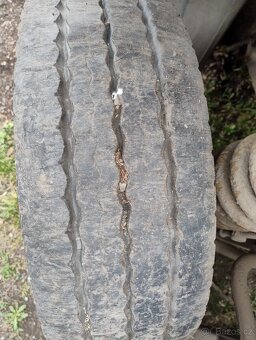 Pneumatiky 245/70/17,5 - 6