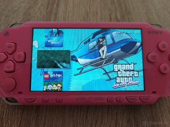 PlayStation psp 1000 růžová - 6