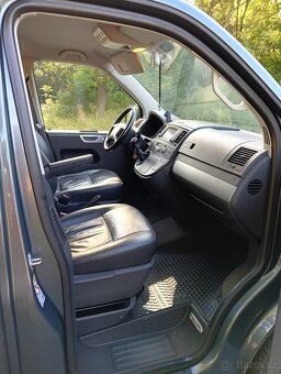 VW Multivan T5 2.5Tdi 4x4 - 6