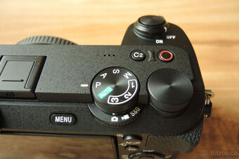 Sony Alpha ILCE-6700 tělo černé (jako nové) se zárukou - 6