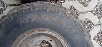 Kola MAXXIS RAZR AT 23x7-10 - 6