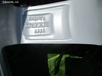 ALU kola KIA SPORTAGE 7X17 ET40 s pneu 225/60 99H - 6