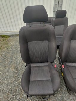 Sedačky Mondeo III - 6