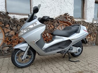 PIAGGIO X8 250 i.e - 6