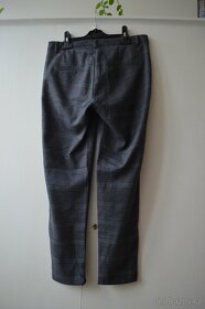 Tříčtvrteční elegantní kalhoty Rinascimento - 6